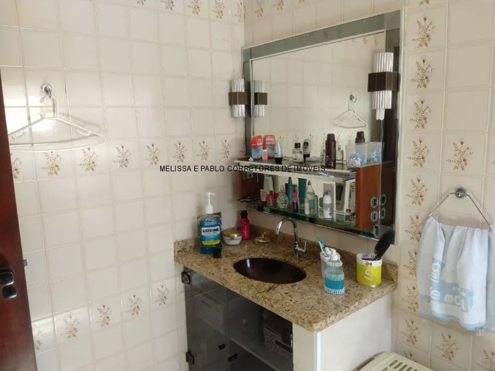 Casa, 5 quartos, 230 m² - Foto 4