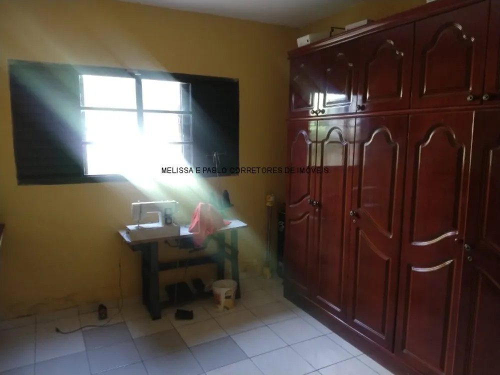 Casa, 5 quartos, 230 m² - Foto 3