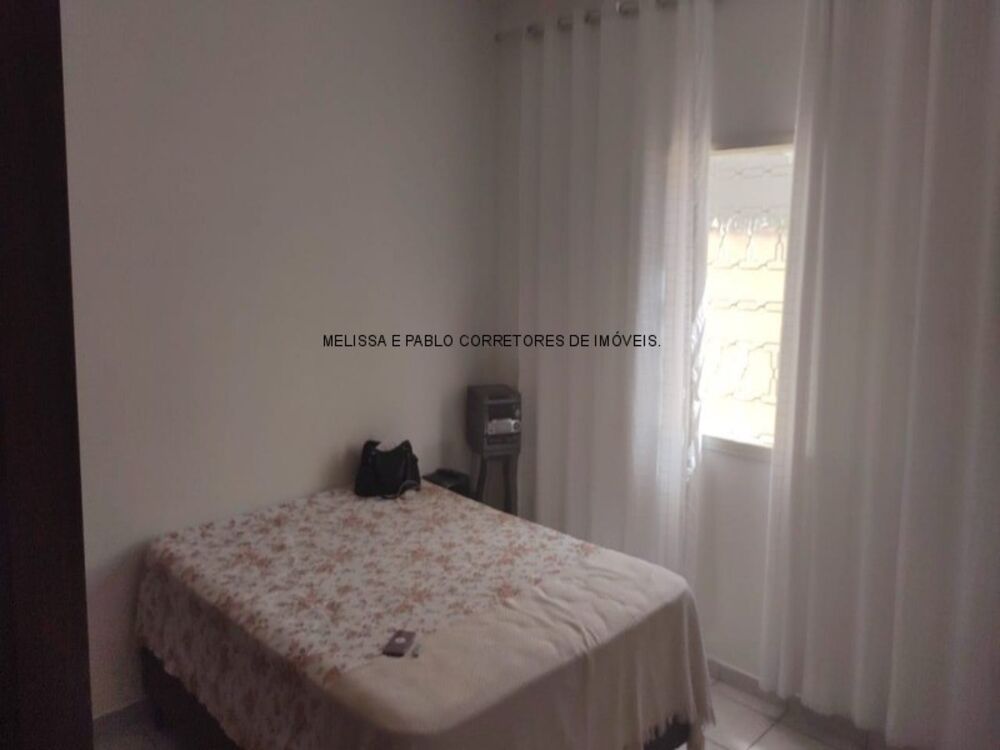 Casa à venda com 3 quartos, 220m² - Foto 10