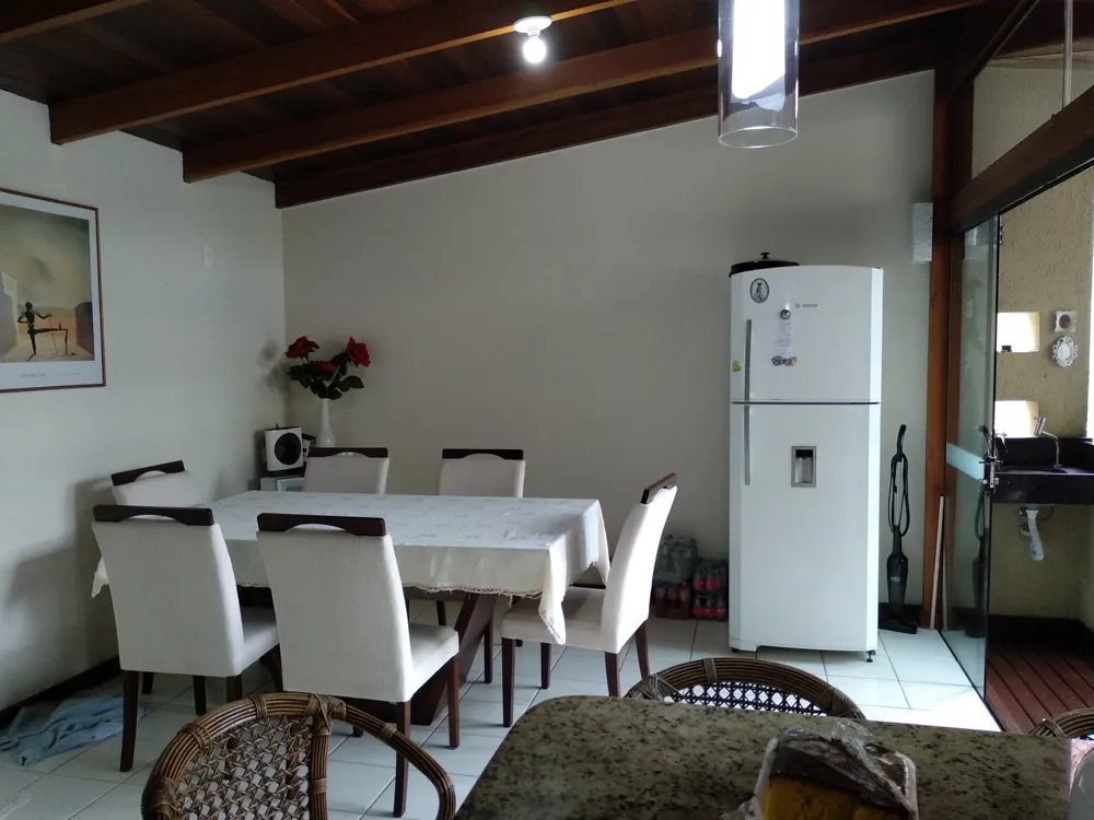 Casa, 3 quartos, 220 m² - Foto 3