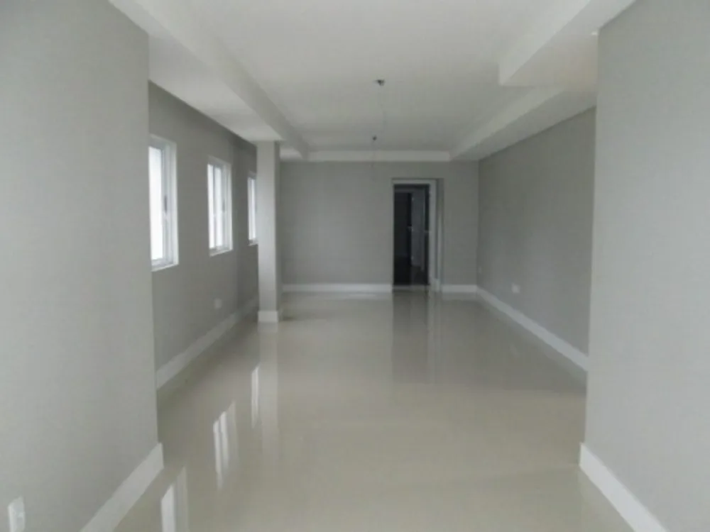 Apartamento, 3 quartos, 136 m² - Foto 4