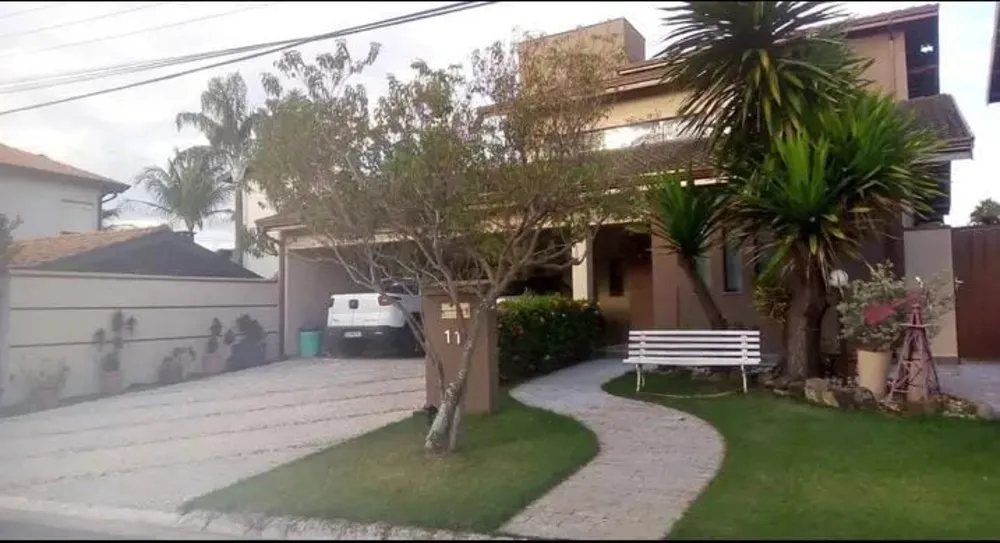 Casa, 4 quartos, 325 m² - Foto 1