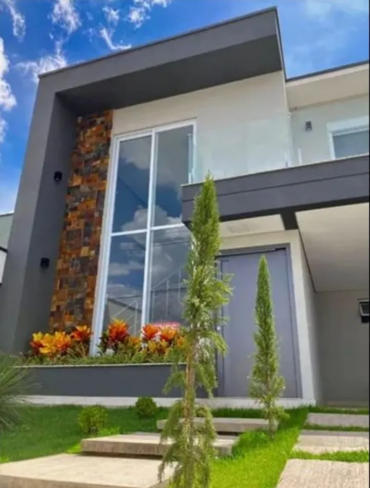 Casa, 3 quartos, 290 m² - Foto 1