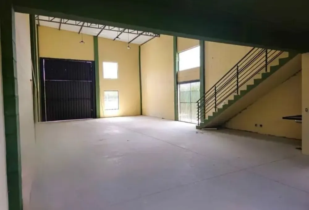 Depósito-Galpão, 180 m² - Foto 1