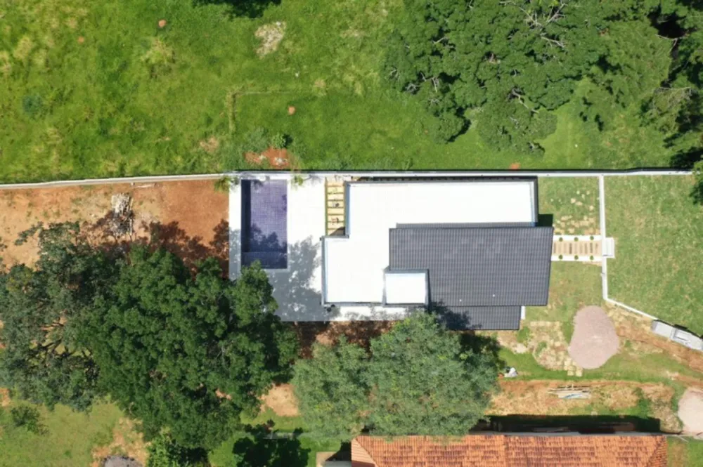 Chácara, 8 quartos, 10000 m² - Foto 1
