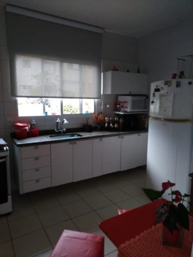 Casa, 3 quartos, 80 m² - Foto 2