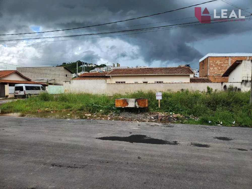 Terreno à venda, 281M2 - Foto 2