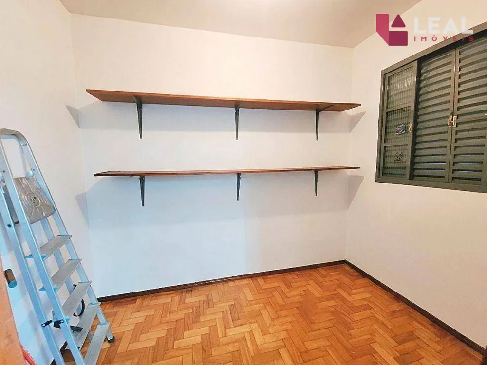Casa, 5 quartos, 383 m² - Foto 1