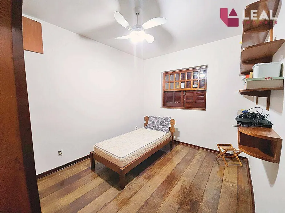 Casa, 5 quartos, 383 m² - Foto 3