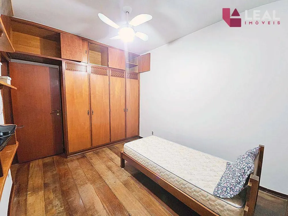 Casa, 5 quartos, 383 m² - Foto 4