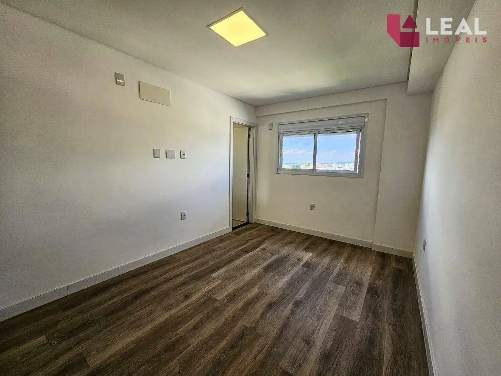 Apartamento, 4 quartos, 256 m² - Foto 4