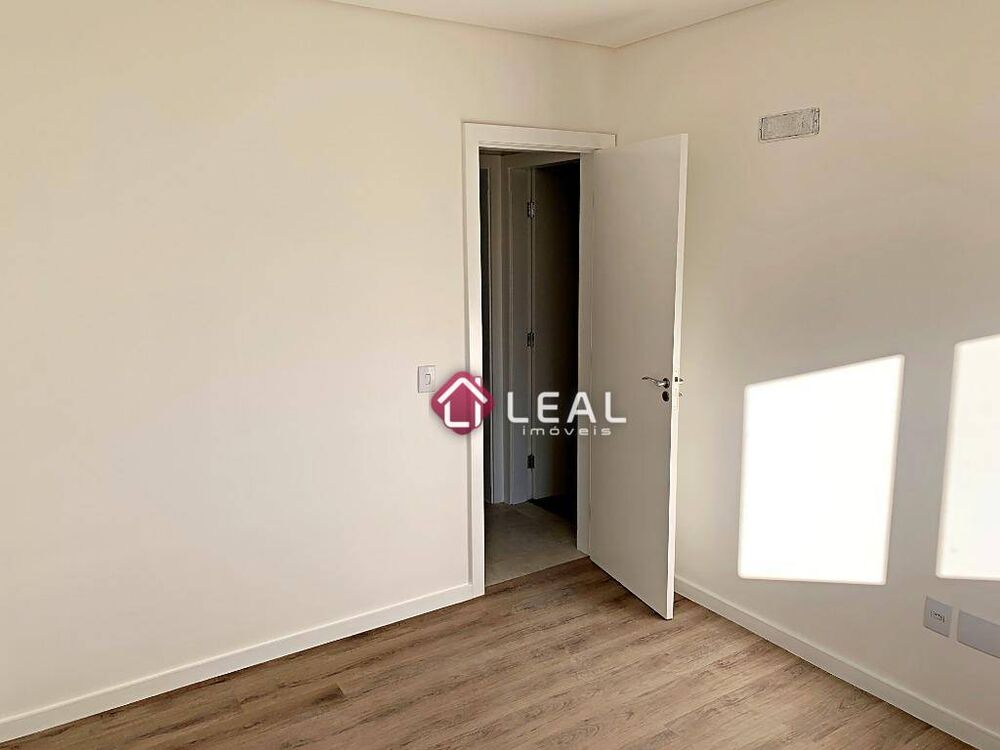 Apartamento, 3 quartos, 105 m² - Foto 4