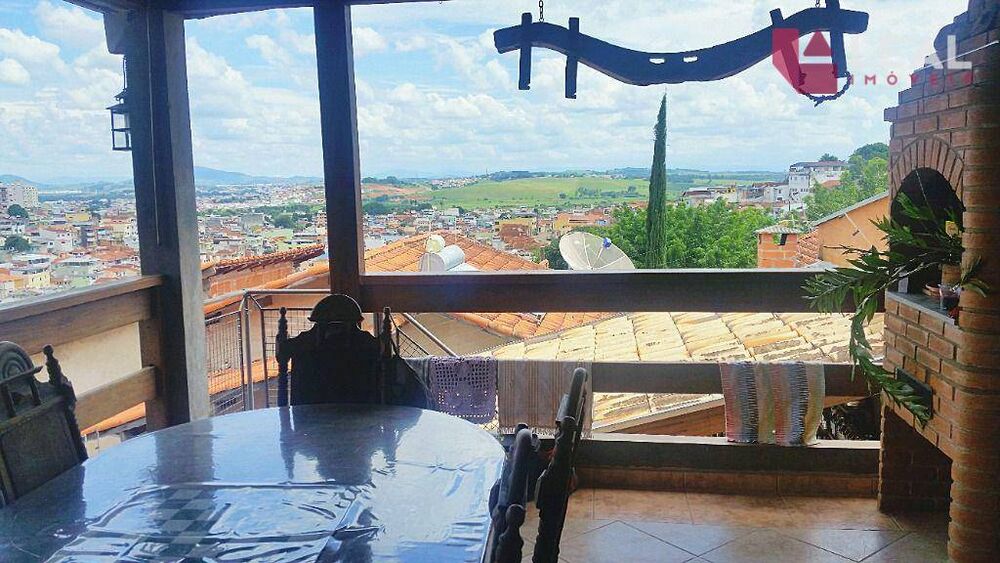 Casa, 3 quartos, 240 m² - Foto 3