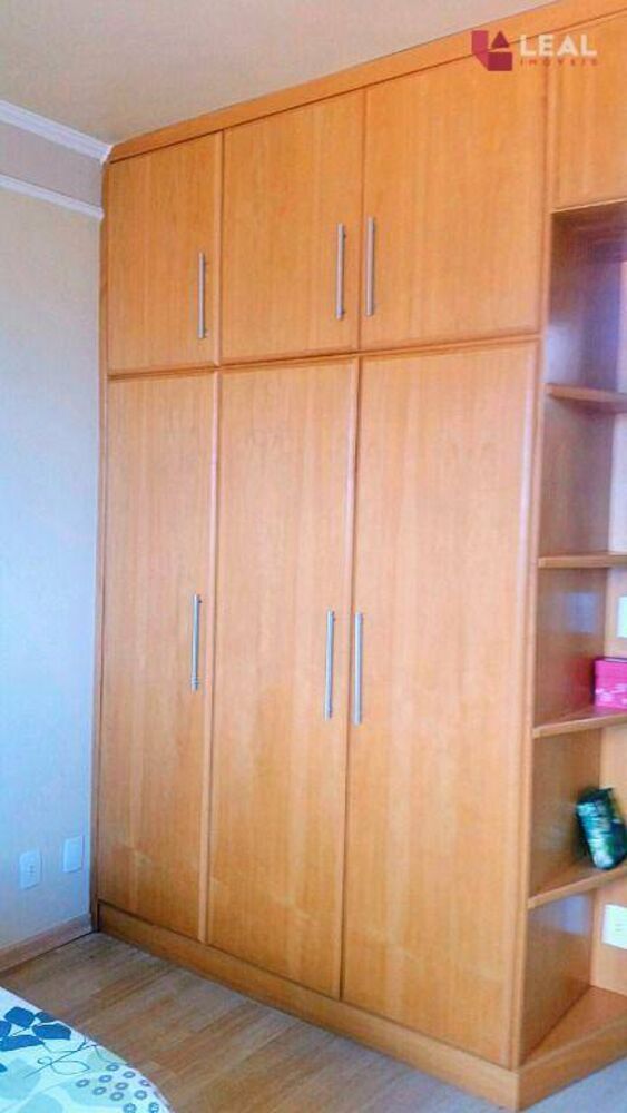 Casa, 3 quartos, 240 m² - Foto 2