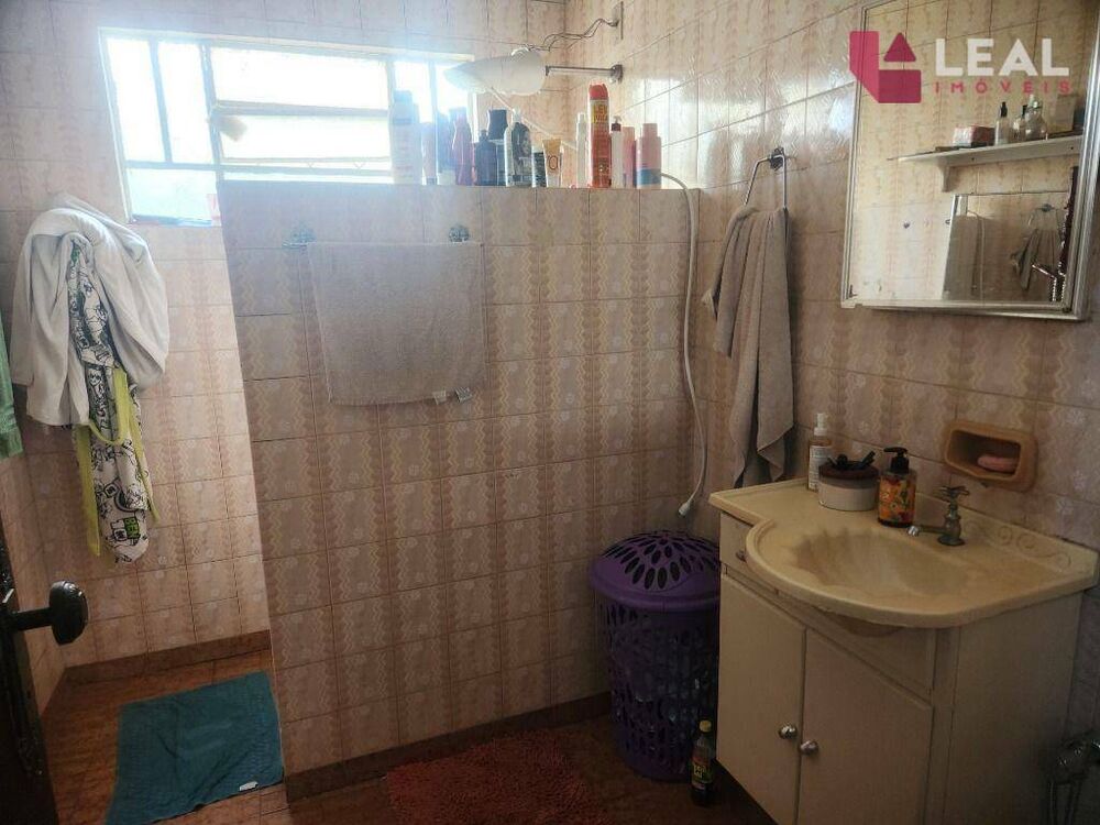 Casa, 3 quartos, 131 m² - Foto 1