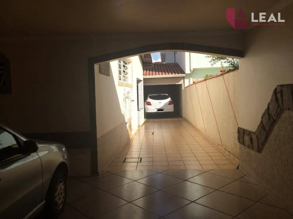 Casa, 3 quartos, 219 m² - Foto 11