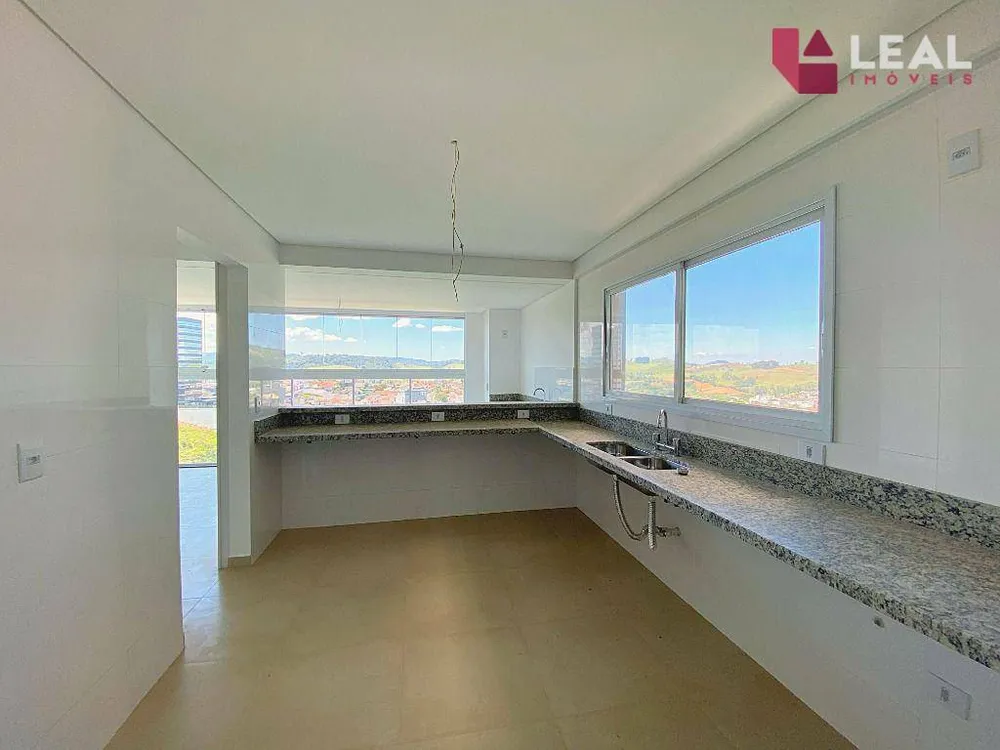 Apartamento, 3 quartos, 130 m² - Foto 5