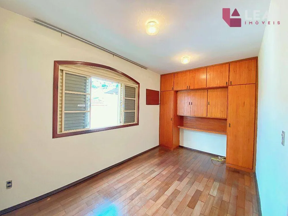 Casa, 4 quartos, 240 m² - Foto 5