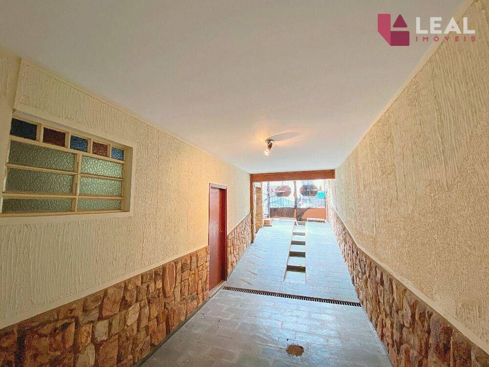 Casa, 4 quartos, 240 m² - Foto 3