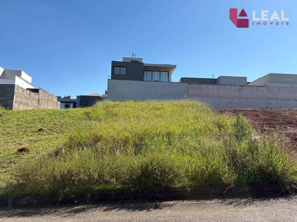 Terreno, 300 m² - Foto 1