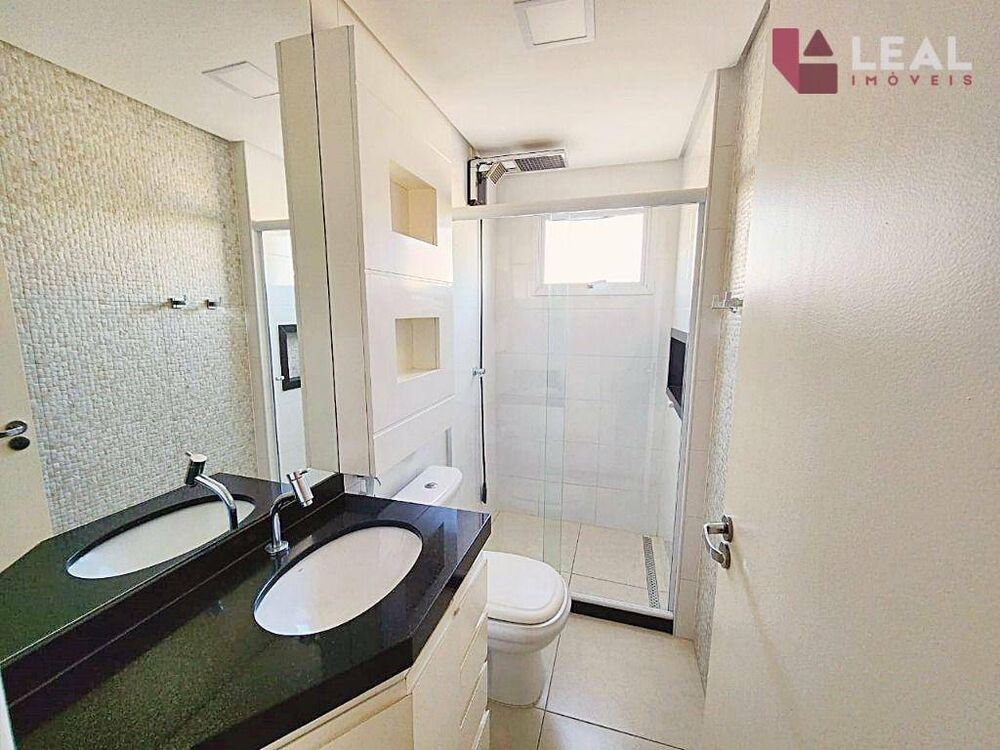 Apartamento, 3 quartos, 98 m² - Foto 2