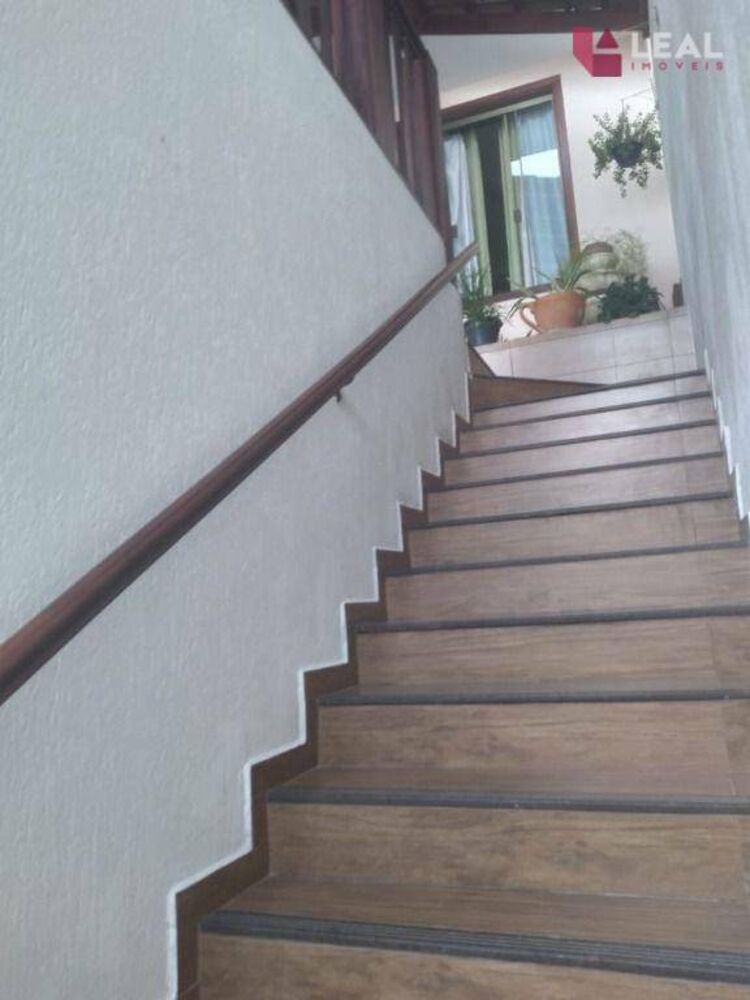 Casa, 4 quartos, 300 m² - Foto 2