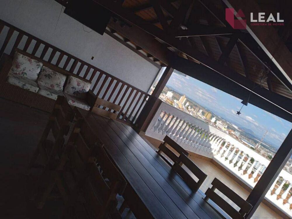 Casa, 4 quartos, 300 m² - Foto 3