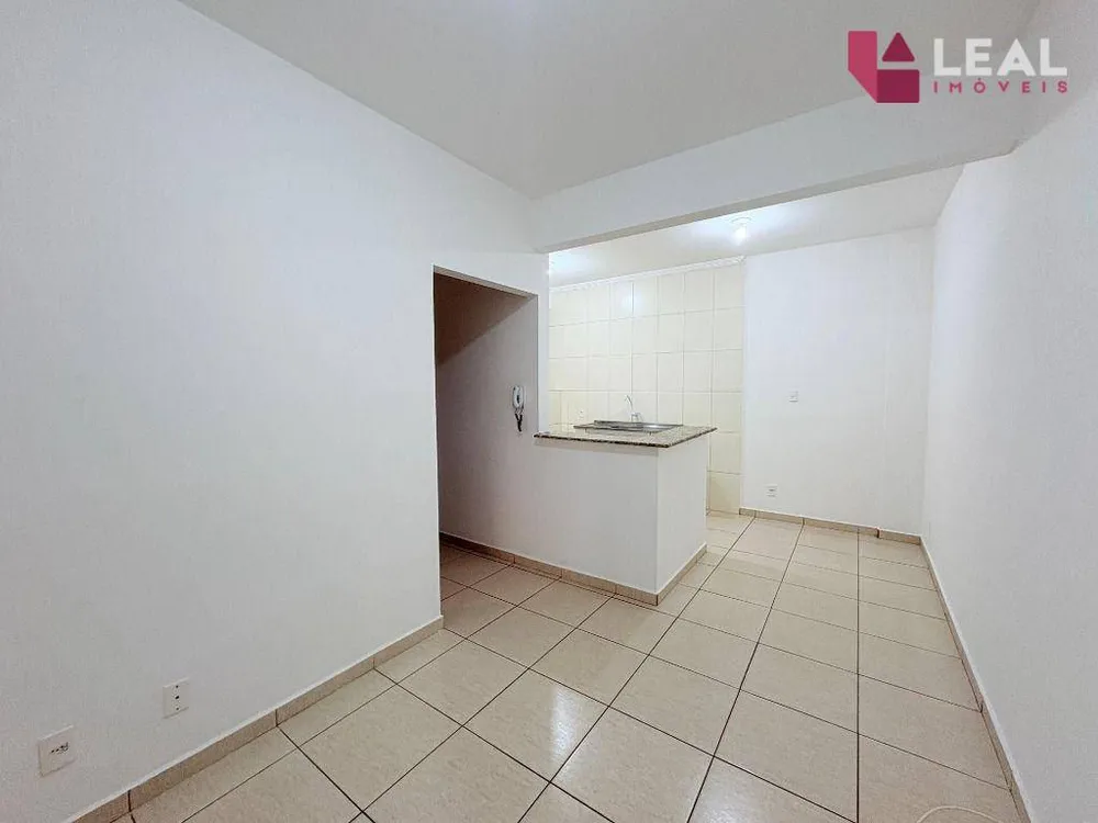 Apartamento, 1 quarto, 30 m² - Foto 2