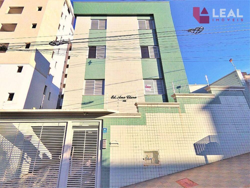 Apartamento para alugar com 2 quartos, 95m² - Foto 1