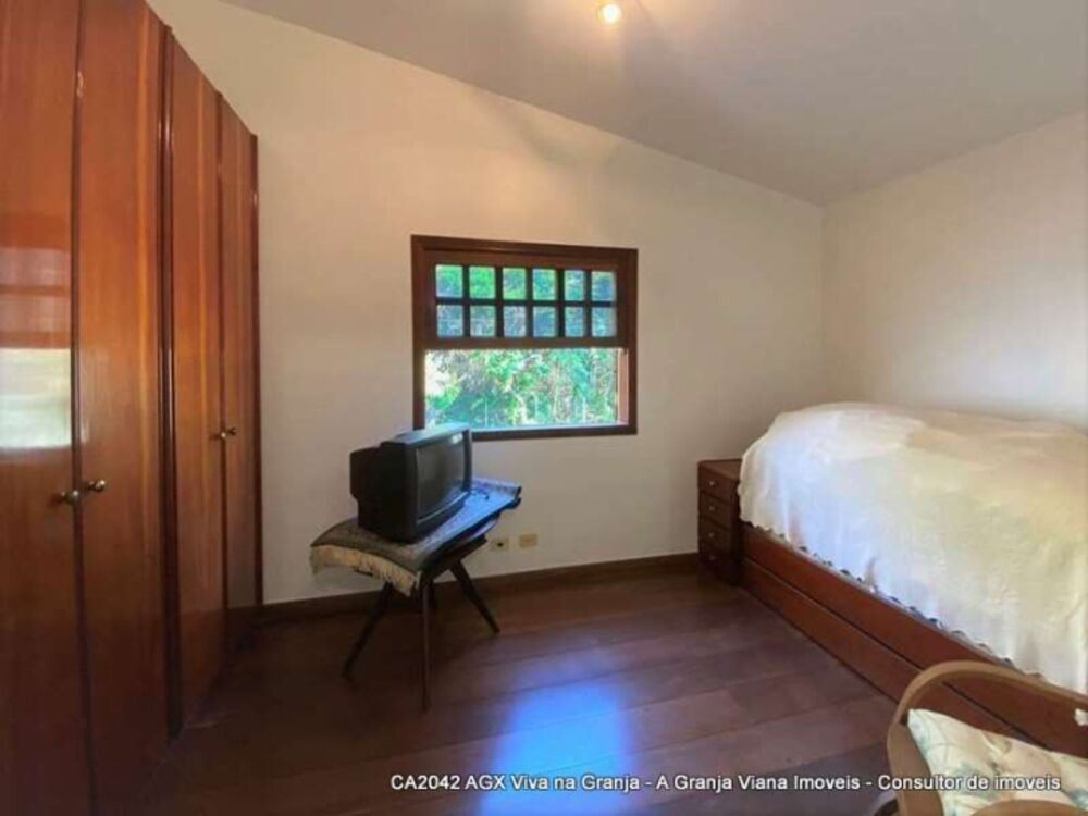 Casa, 4 quartos, 304 m² - Foto 2
