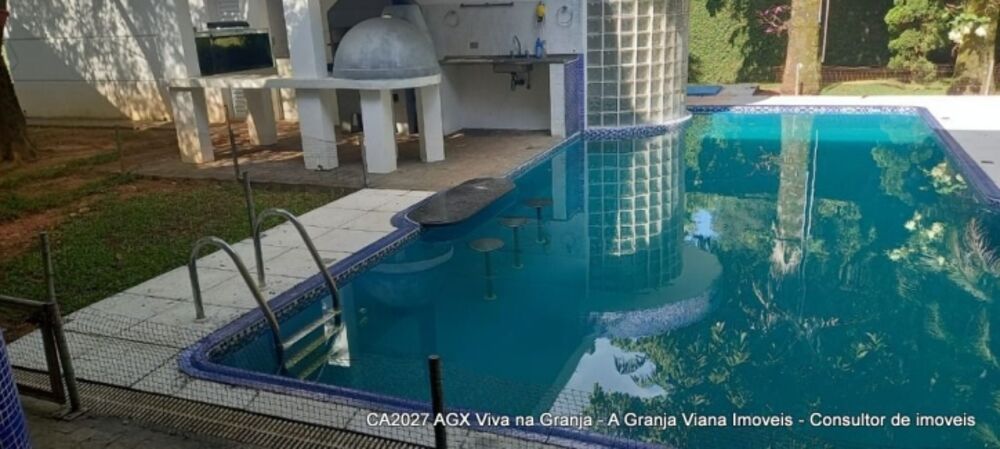 Casa à venda com 4 quartos, 450m² - Foto 2