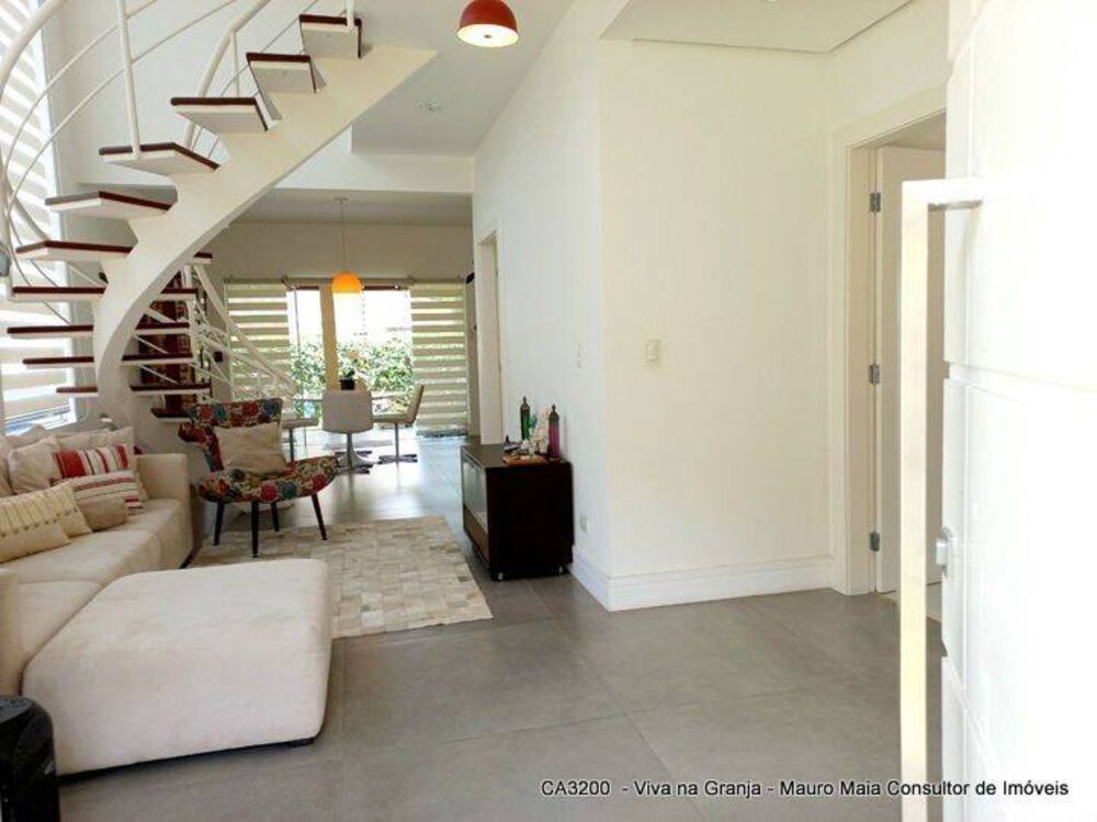 Casa à venda com 3 quartos, 181m² - Foto 3