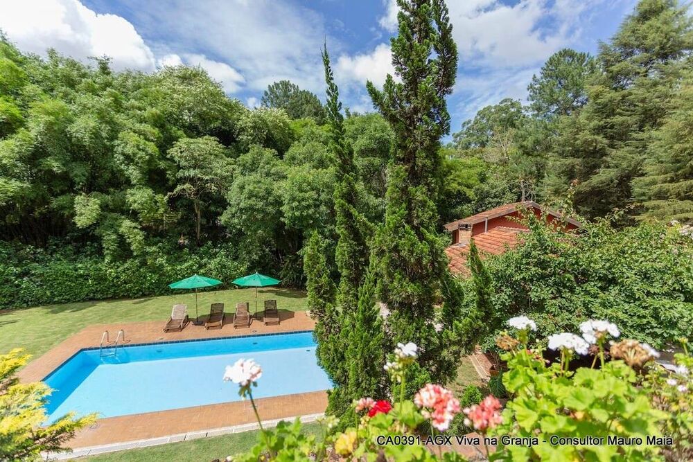 Casa à venda e aluguel com 7 quartos, 500m² - Foto 1