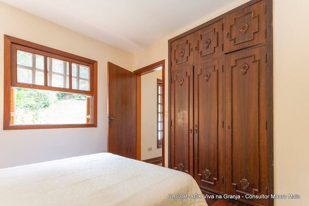 Casa à venda e aluguel com 7 quartos, 500m² - Foto 2