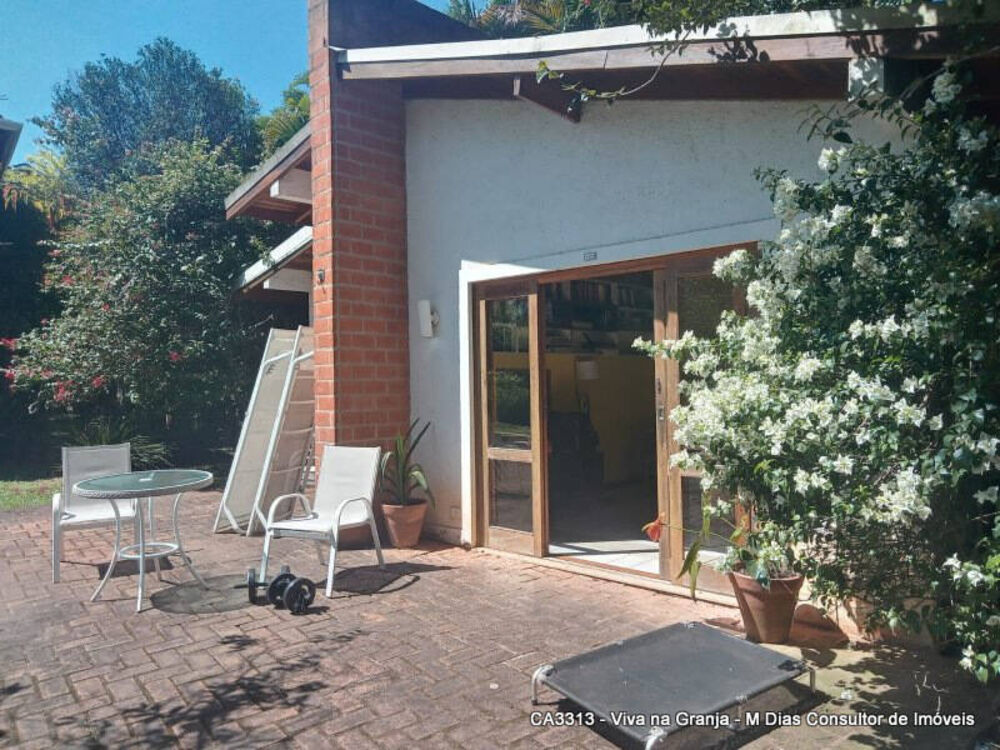 Casa de Condomínio à venda com 4 quartos, 460m² - Foto 1
