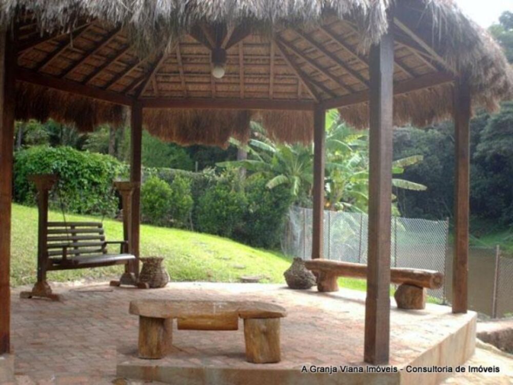 Casa, 4 quartos, 629 m² - Foto 1