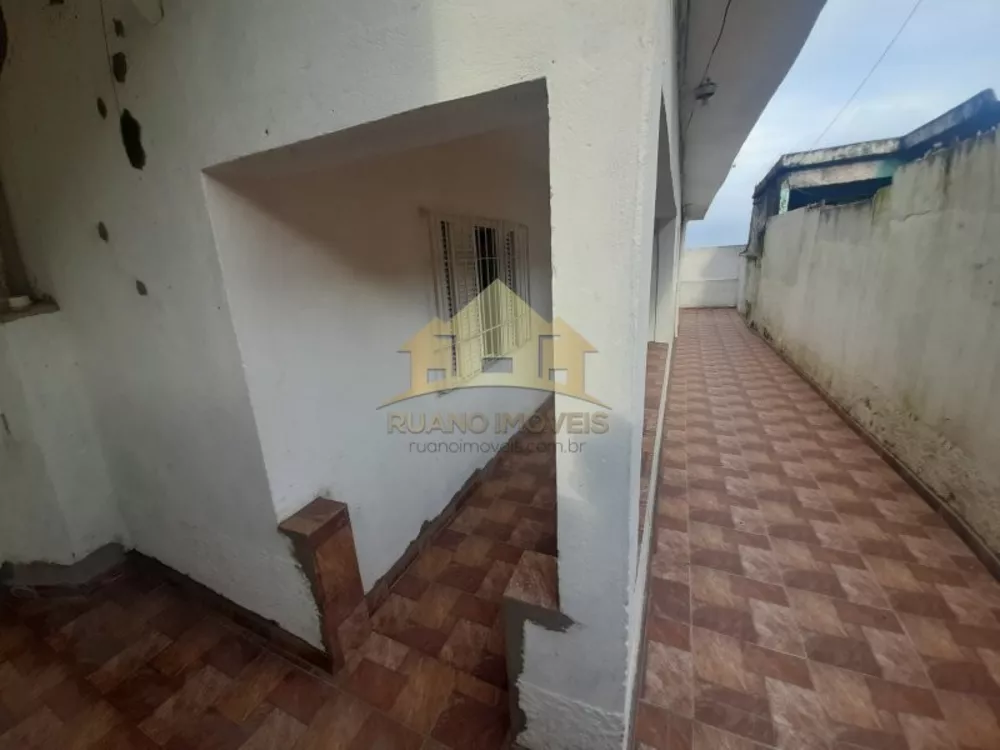 Casa à venda com 5 quartos, 160m² - Foto 4