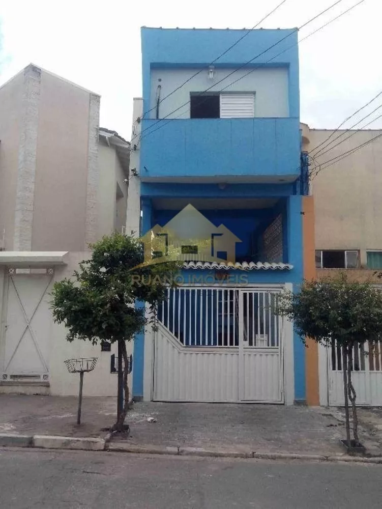 Sobrado à venda com 3 quartos, 180m² - Foto 1