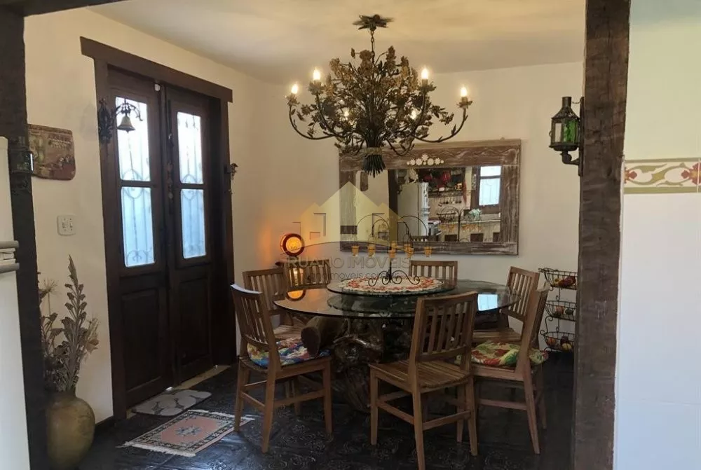 Sobrado, 5 quartos, 260 m² - Foto 4
