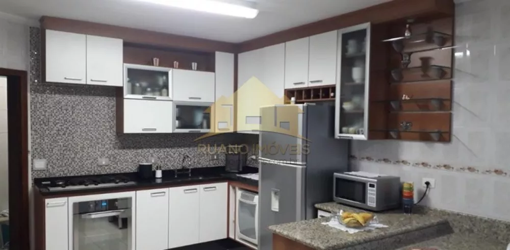 Sobrado à venda com 3 quartos, 130m² - Foto 4