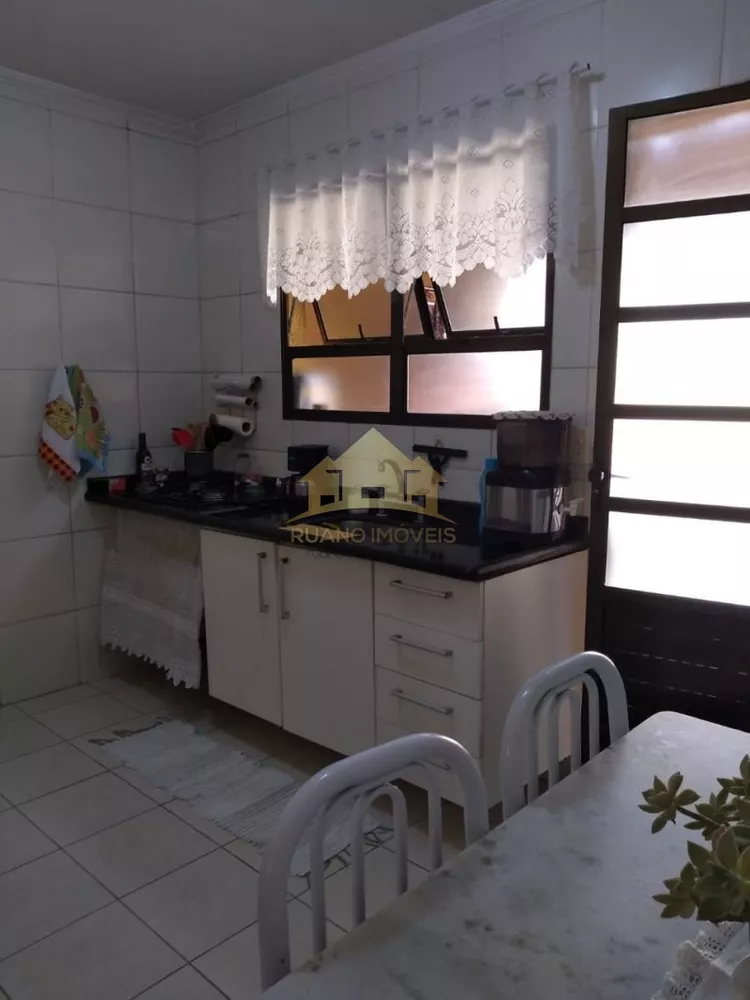 Sobrado à venda com 3 quartos, 92m² - Foto 4