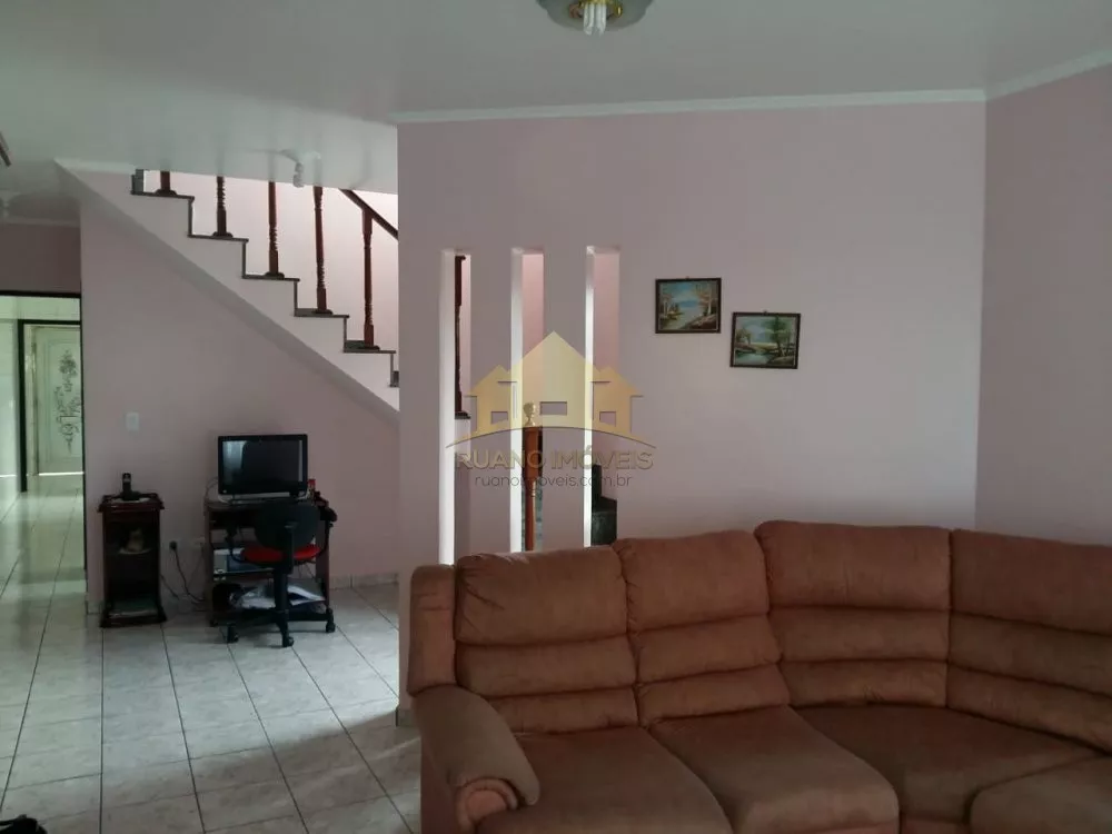 Sobrado à venda com 3 quartos, 231m² - Foto 3