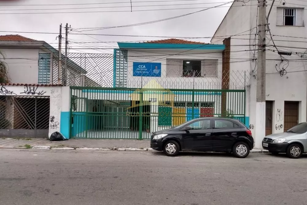 Sobrado à venda com 4 quartos, 300m² - Foto 1