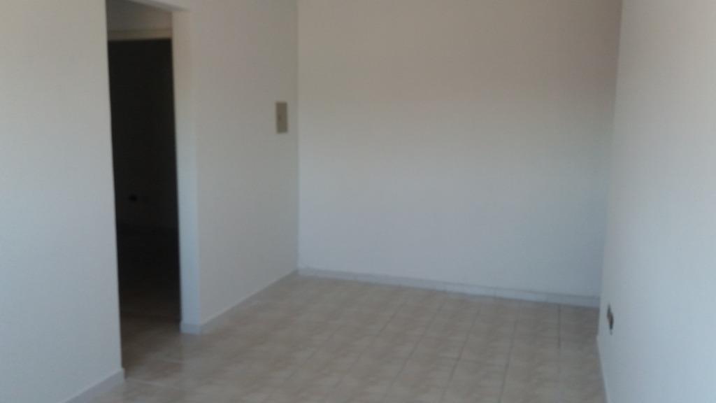 Apartamento à venda com 2 quartos, 55m² - Foto 3