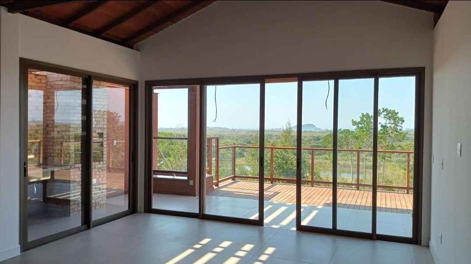 Casa à venda com 2 quartos, 150m² - Foto 18