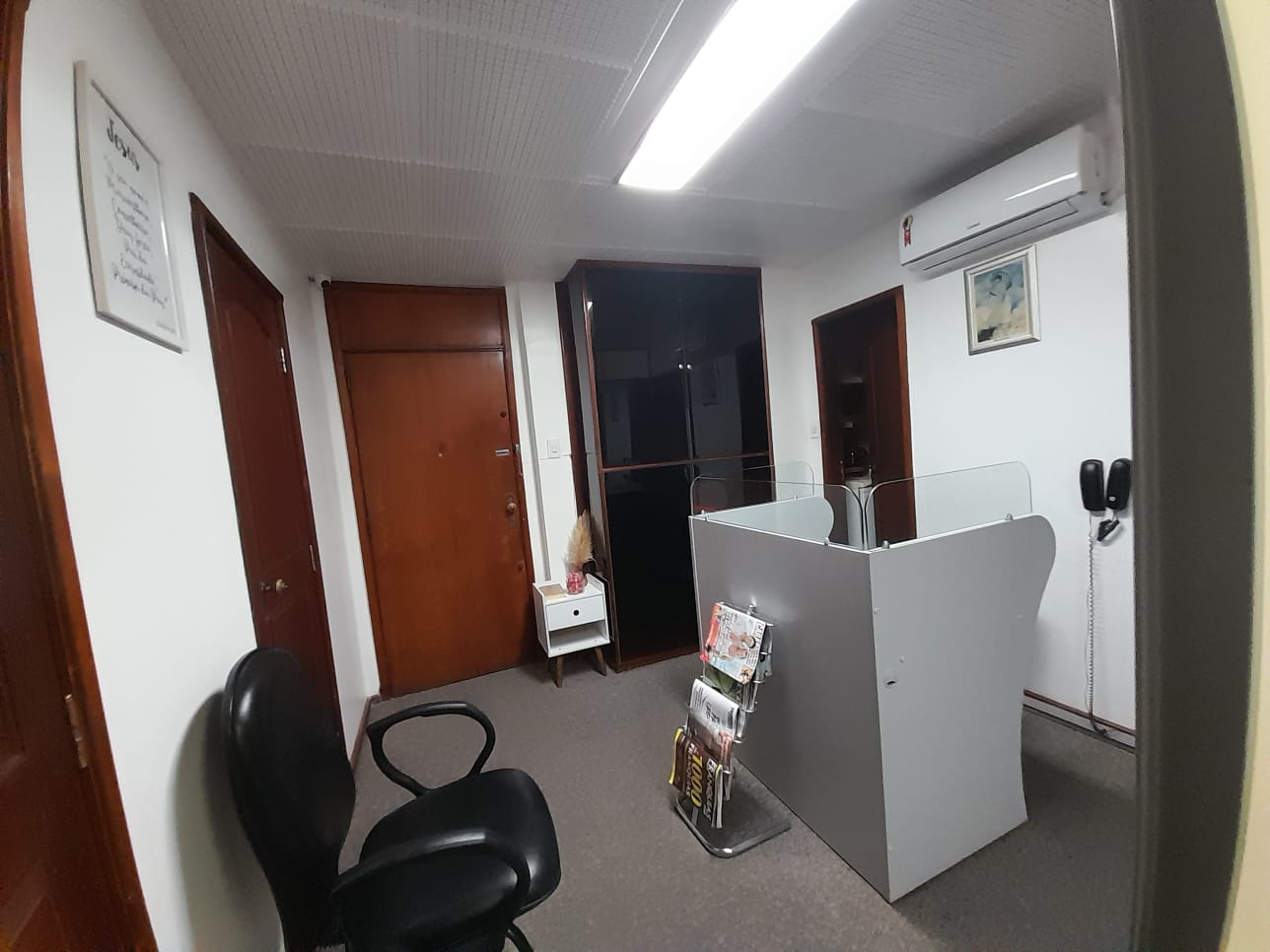 Conjunto Comercial-Sala para alugar com 4 quartos, 80m² - Foto 6