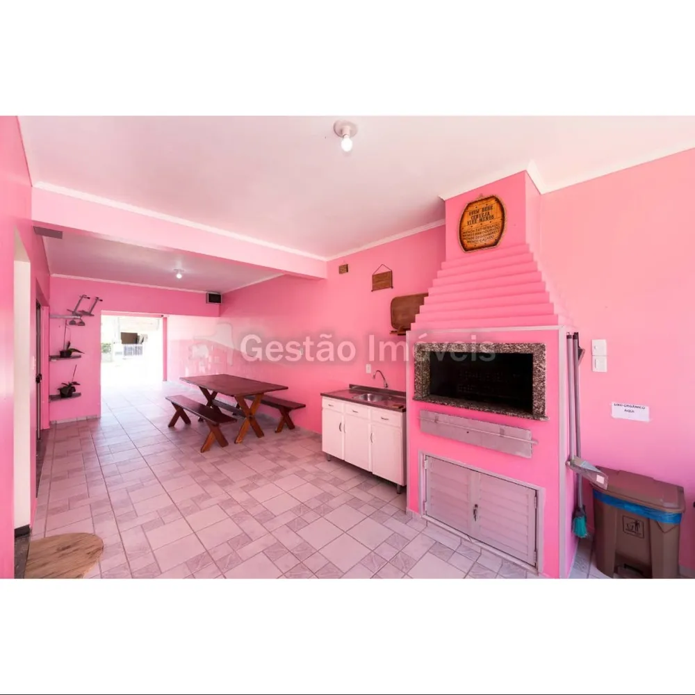Casa, 4 quartos, 231 m² - Foto 2