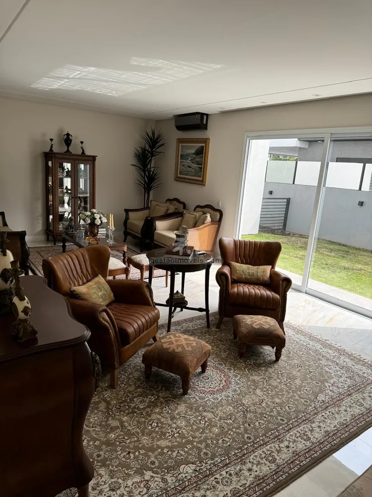 Casa, 3 quartos, 252 m² - Foto 5