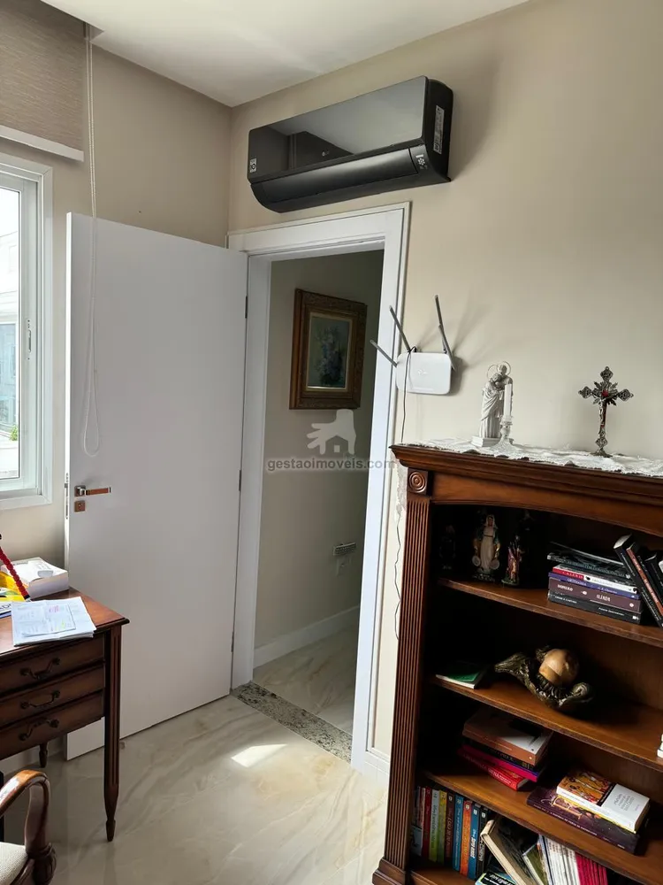 Casa, 3 quartos, 252 m² - Foto 7