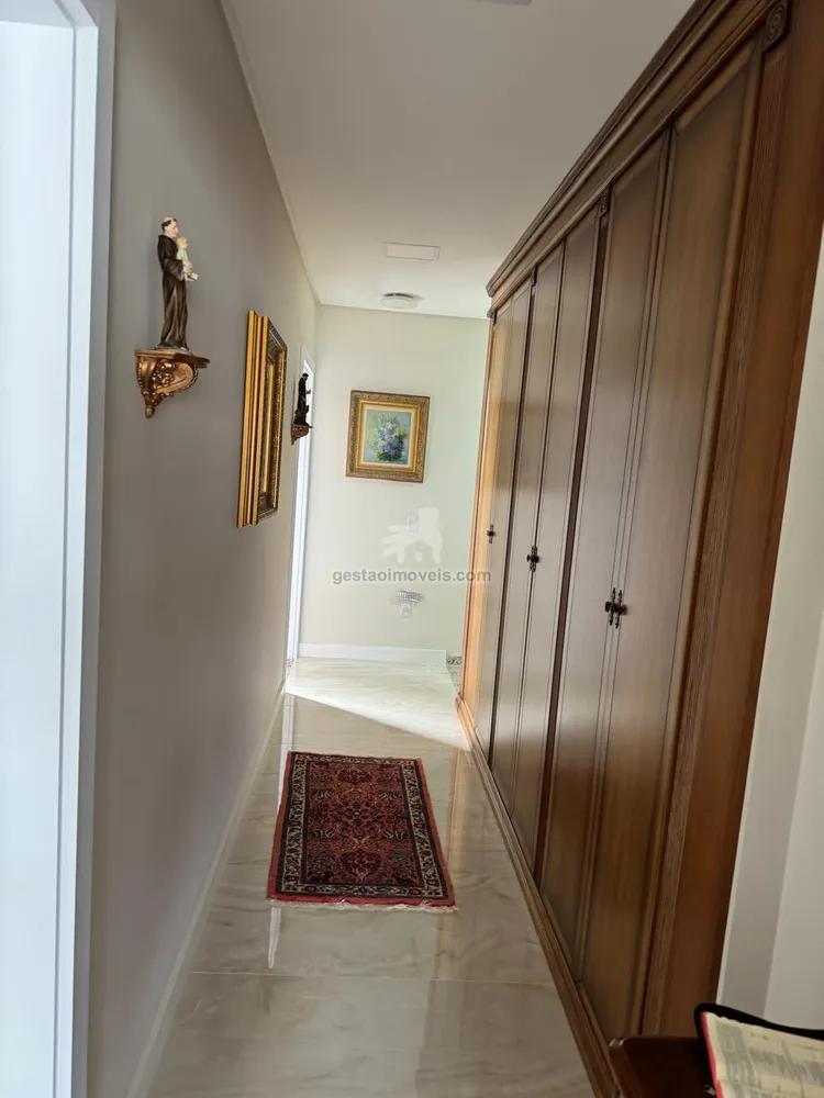 Casa, 3 quartos, 252 m² - Foto 10